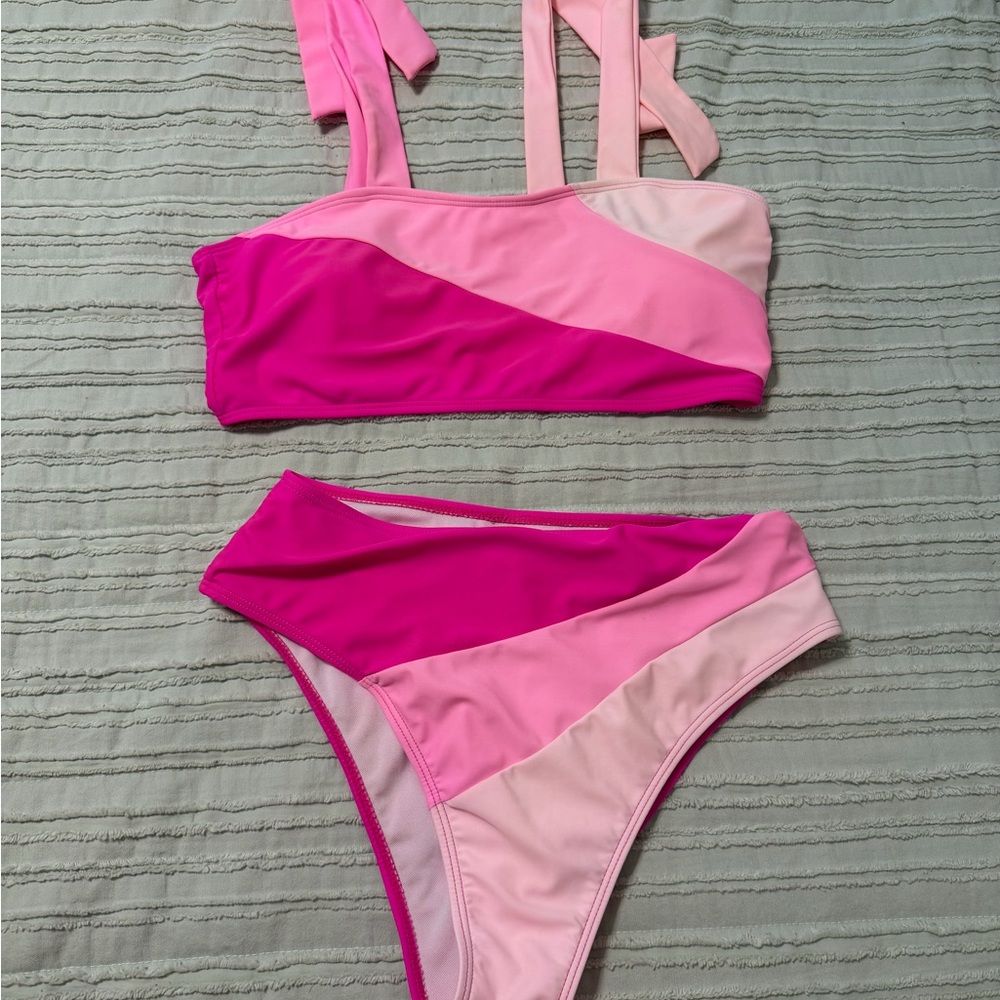 Colorblock Pink Two-Piece Swimsuit